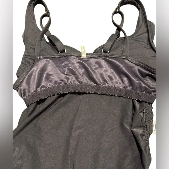 Land’s End Tankini and Swim Skirt Size 12 Black - Picture 14 of 16